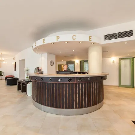 Vitkov Ξενοδοχείο 4*