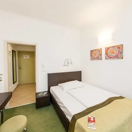 Vitkov 4* Πράγα